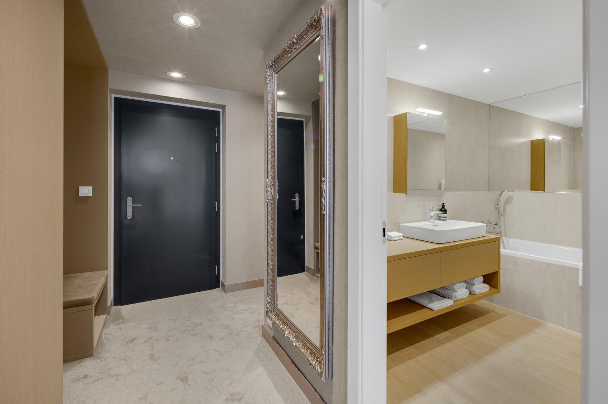 Eurovea Apartments Братислава Номер фото